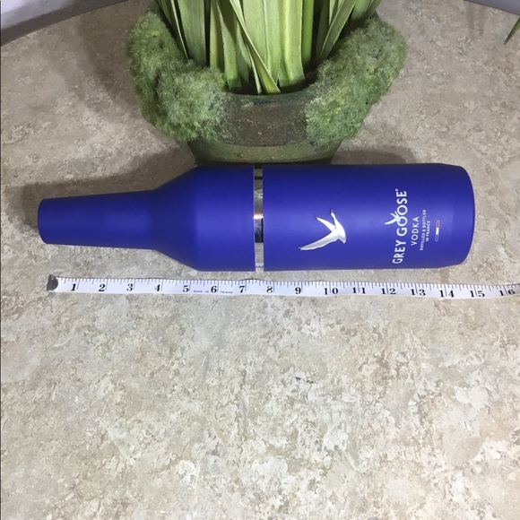 Grey Goose Vodka Bottle Holder - Picture 7 of 7